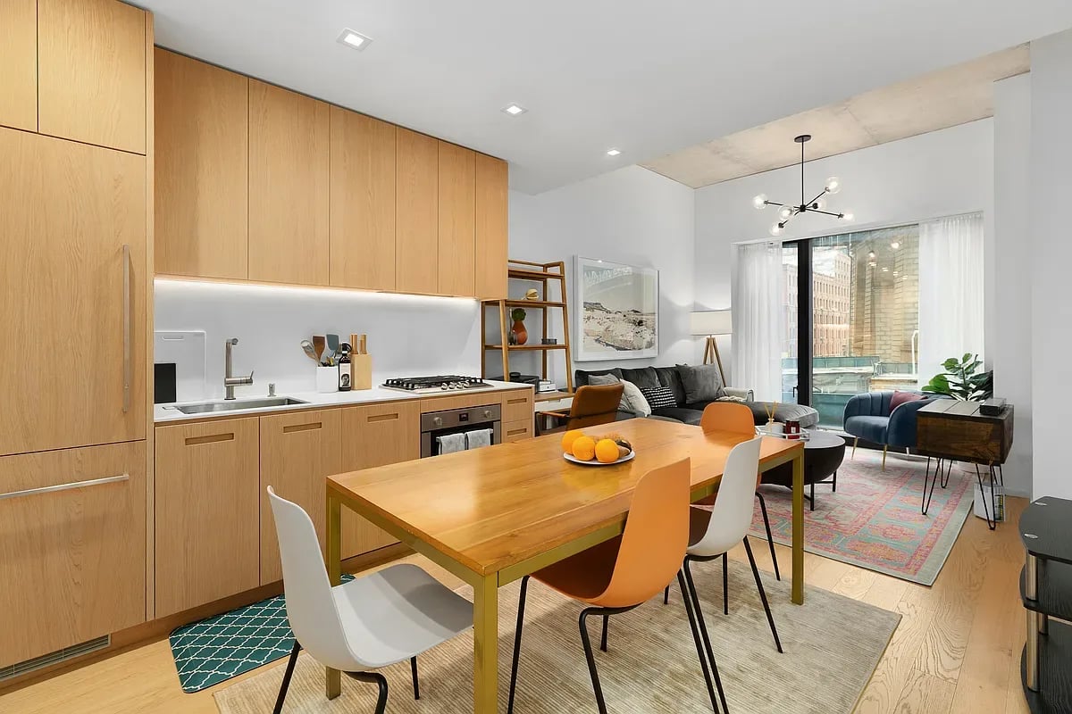 98 Front Street Unit: 4C