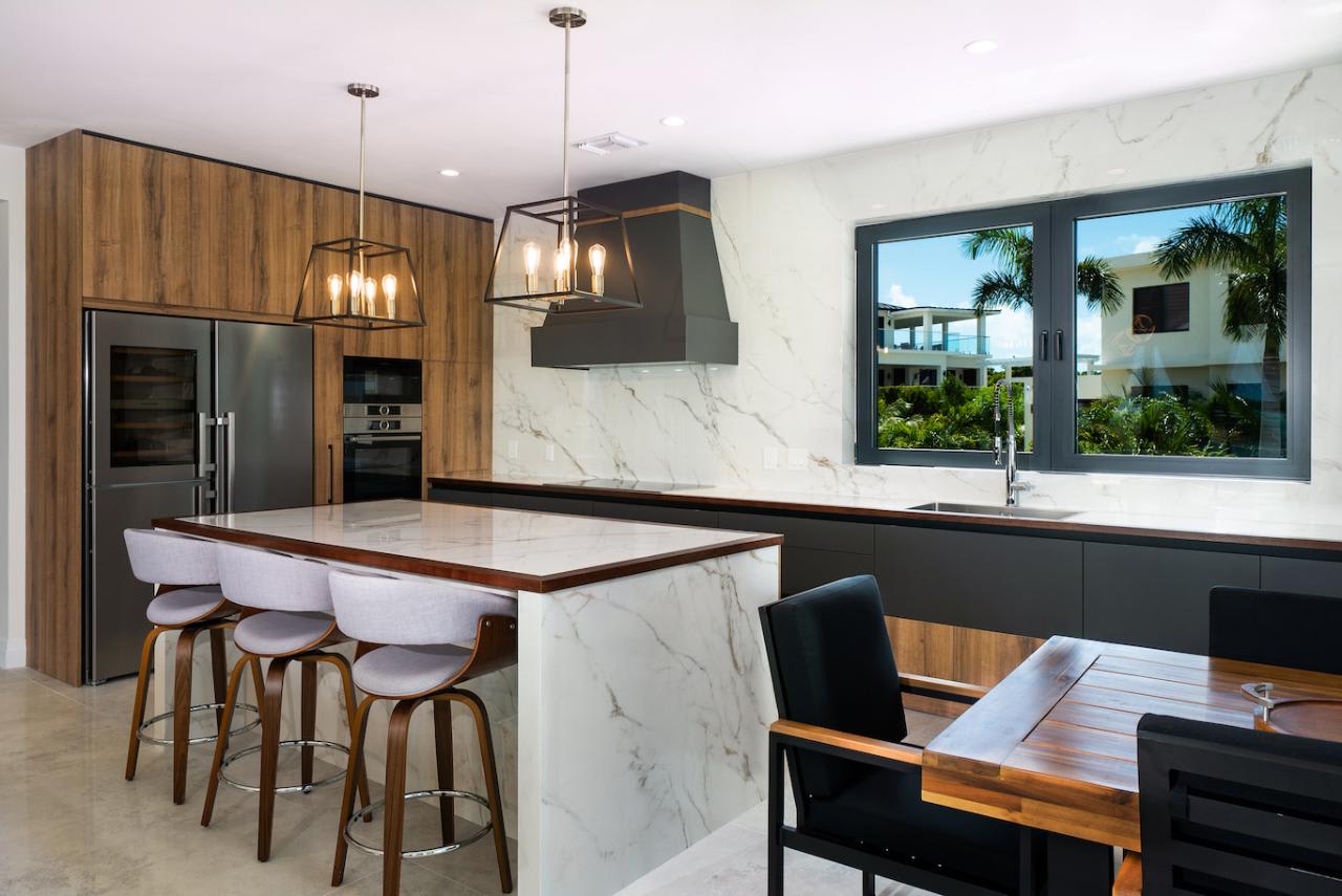 Horizon Beachfront Villa