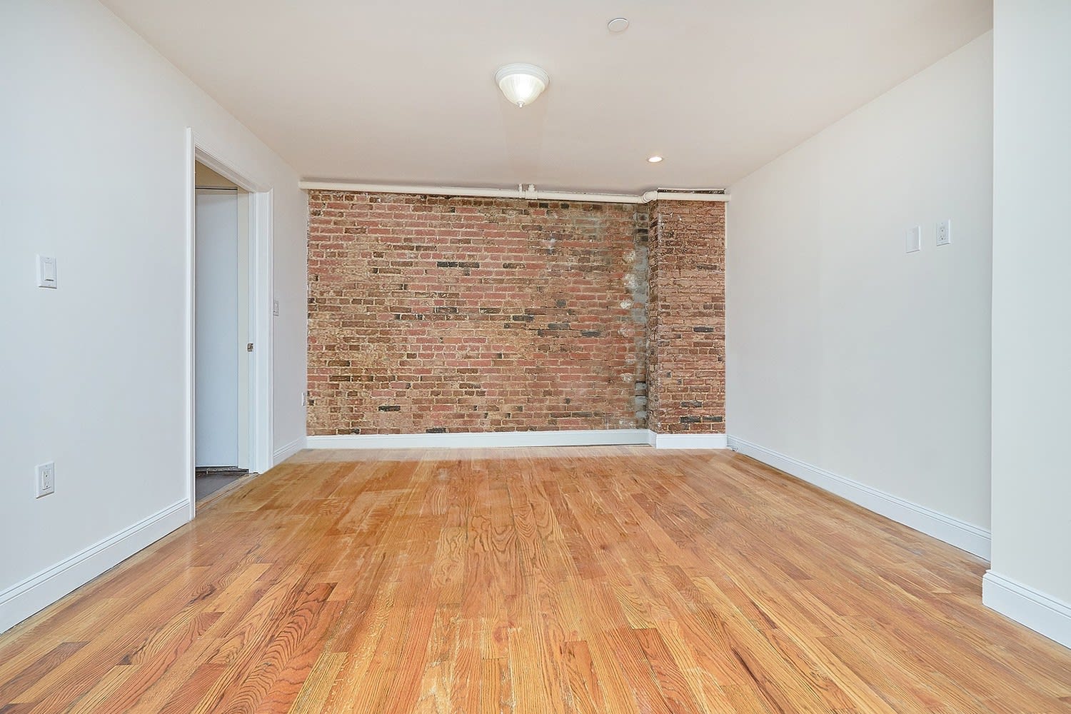 212 Front St, Unit 3