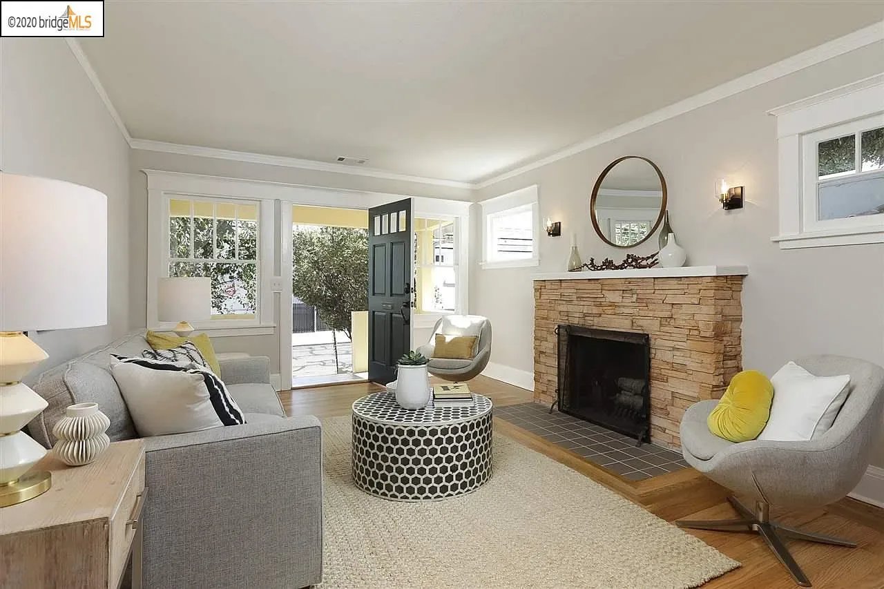 2014 Acton St