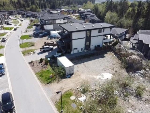 29-3385 Mamquam Rd