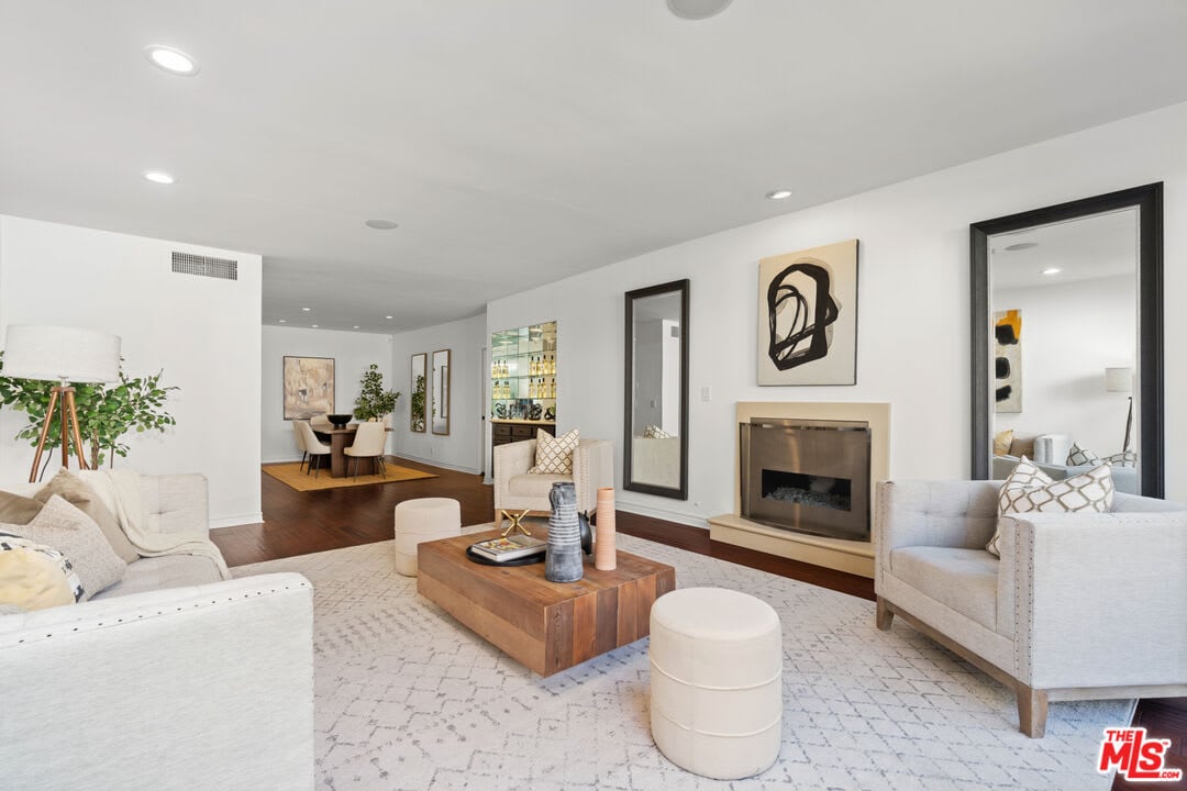 1520 Camden Ave Unit 206