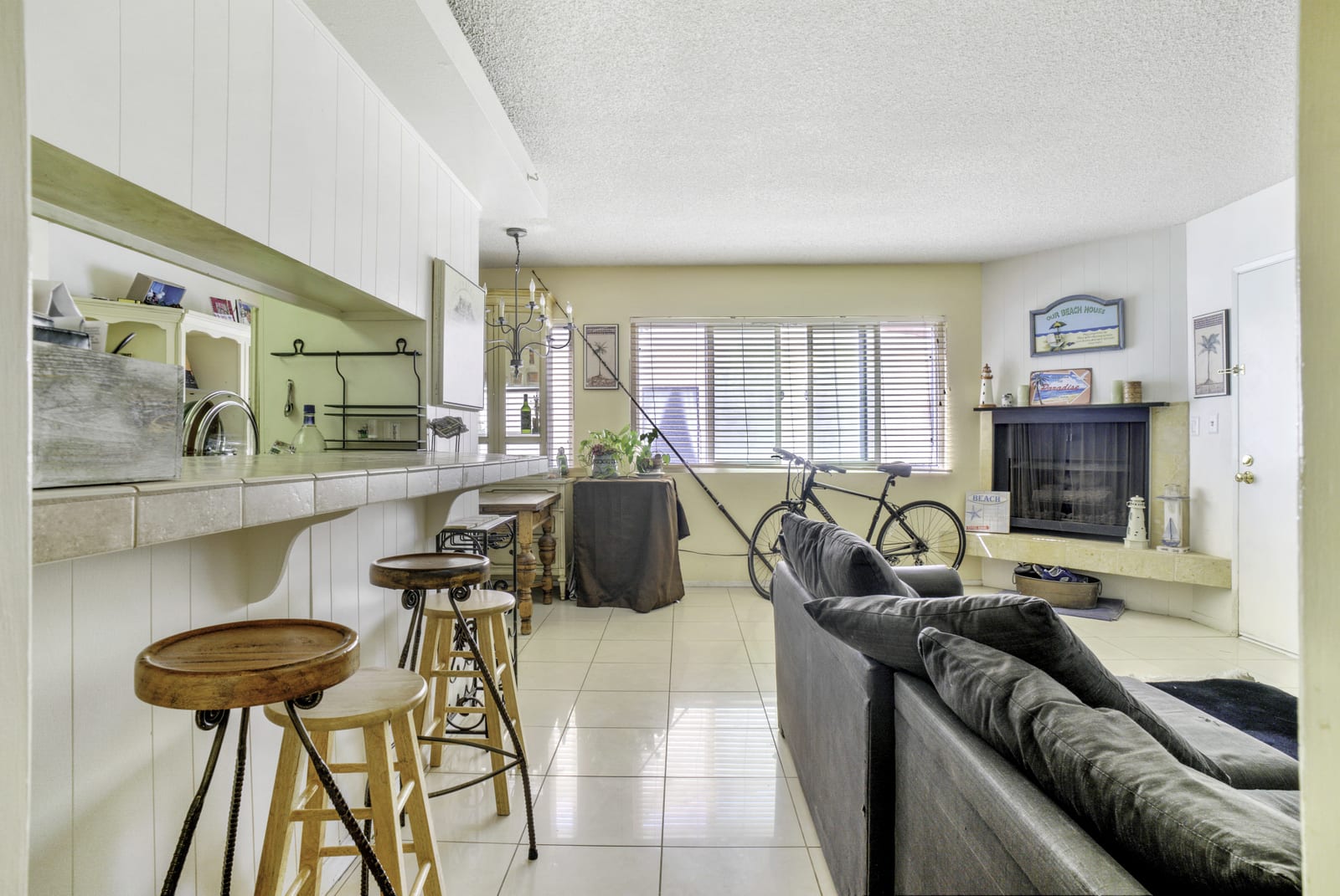72 The Strand Unit: 5