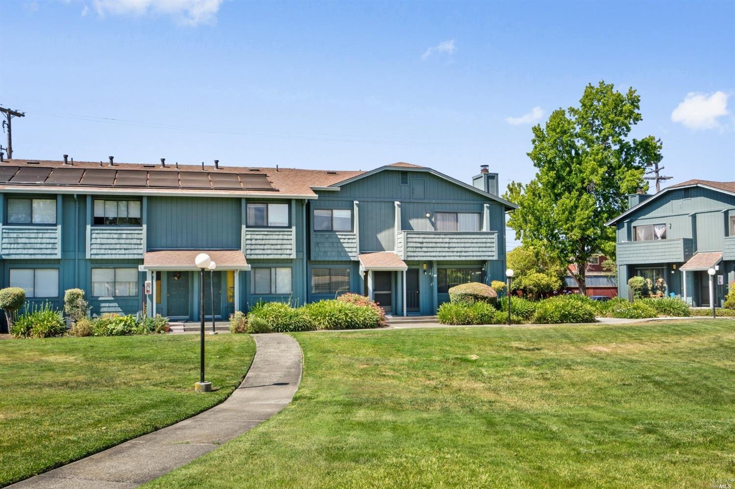 237 College View Dr