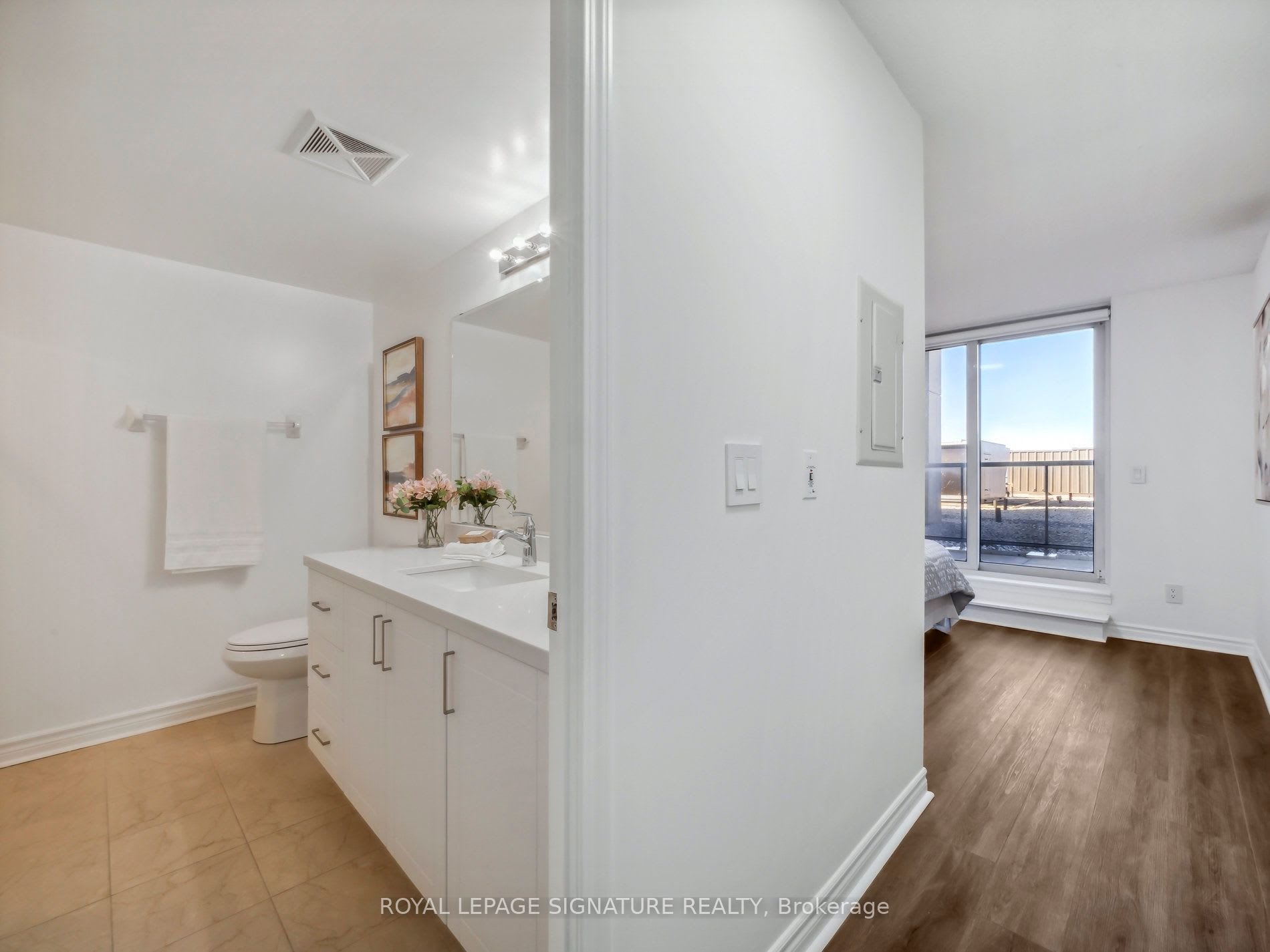 18 Kenaston Gdns 804