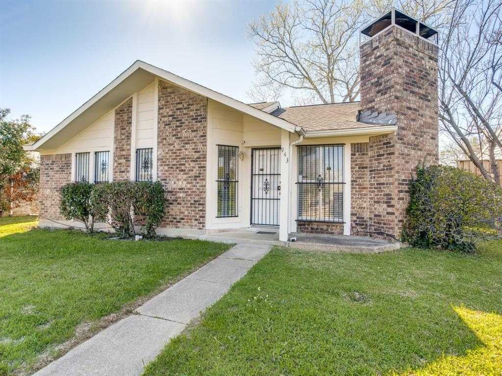 943 Woodgreen Drive