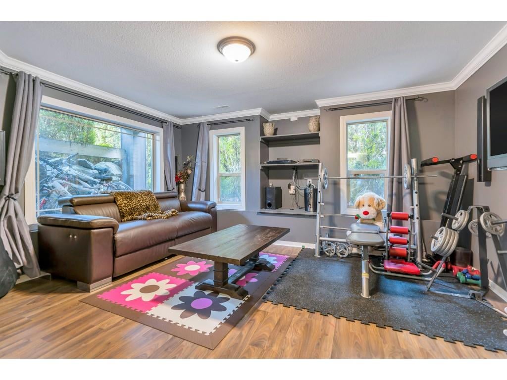 5099 Bridlewood Dr