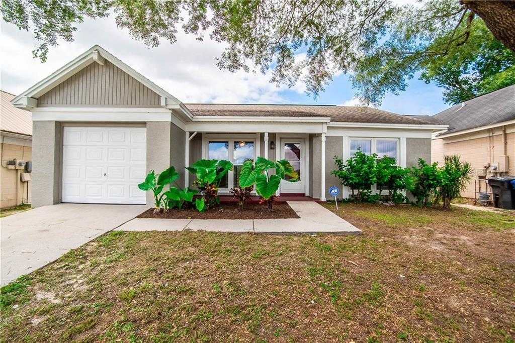 1977 CROWN PARK DRIVE