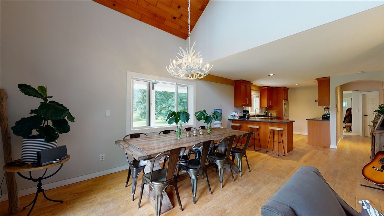 8354 Pemberton Meadows Rd
