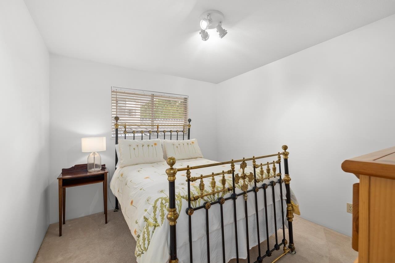 3408 Gaspe Pl