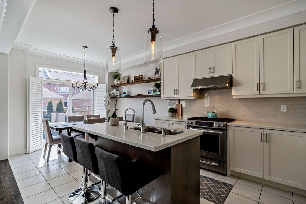 29 Herzl St