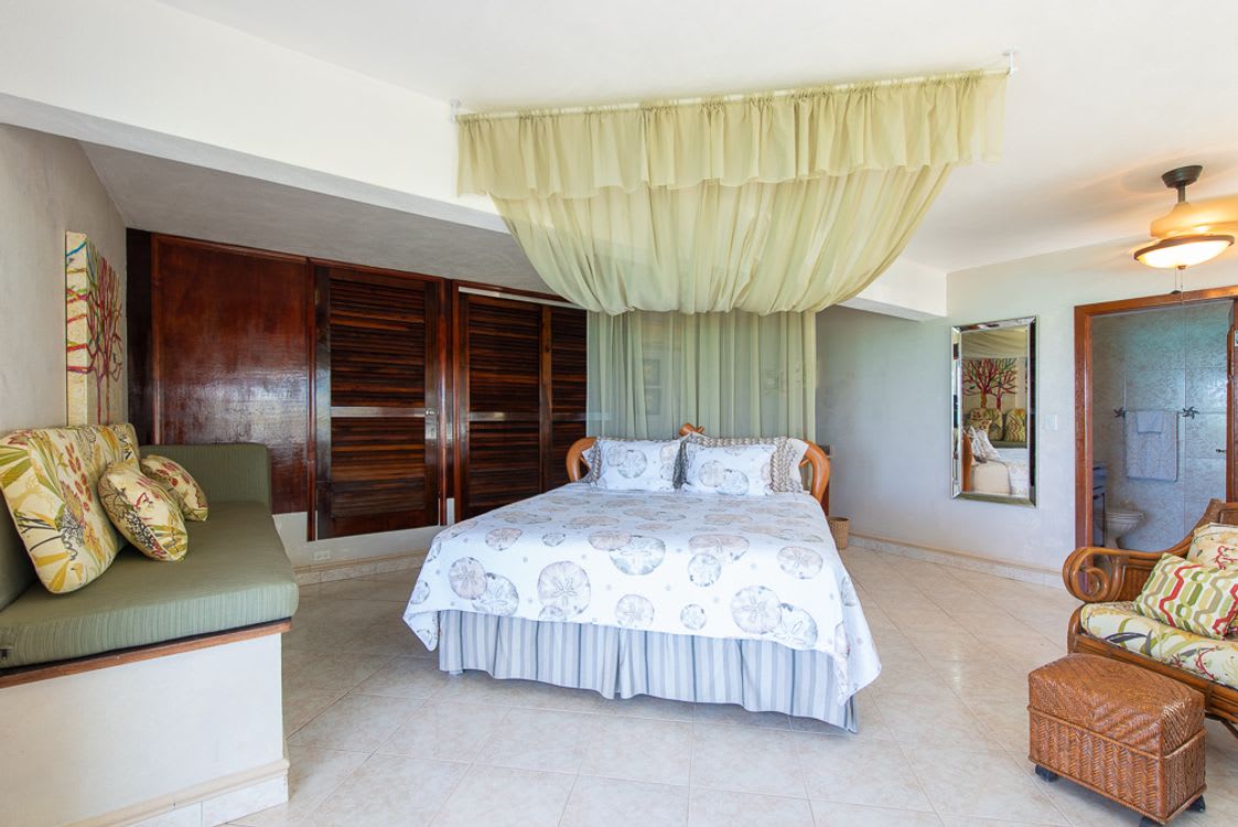 Ambrosia Villa- Shoal Bay East