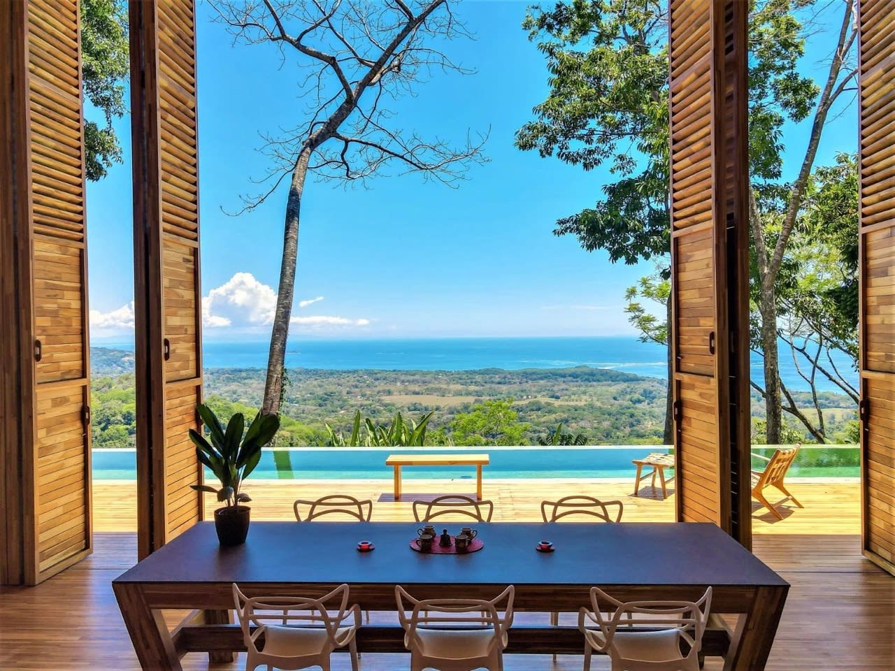 Award Winning Teak Home With Ocean Views