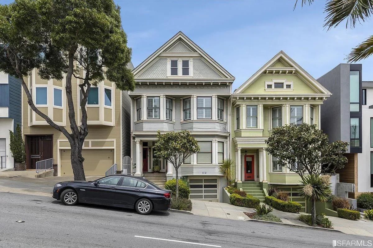 1211 Dolores Street