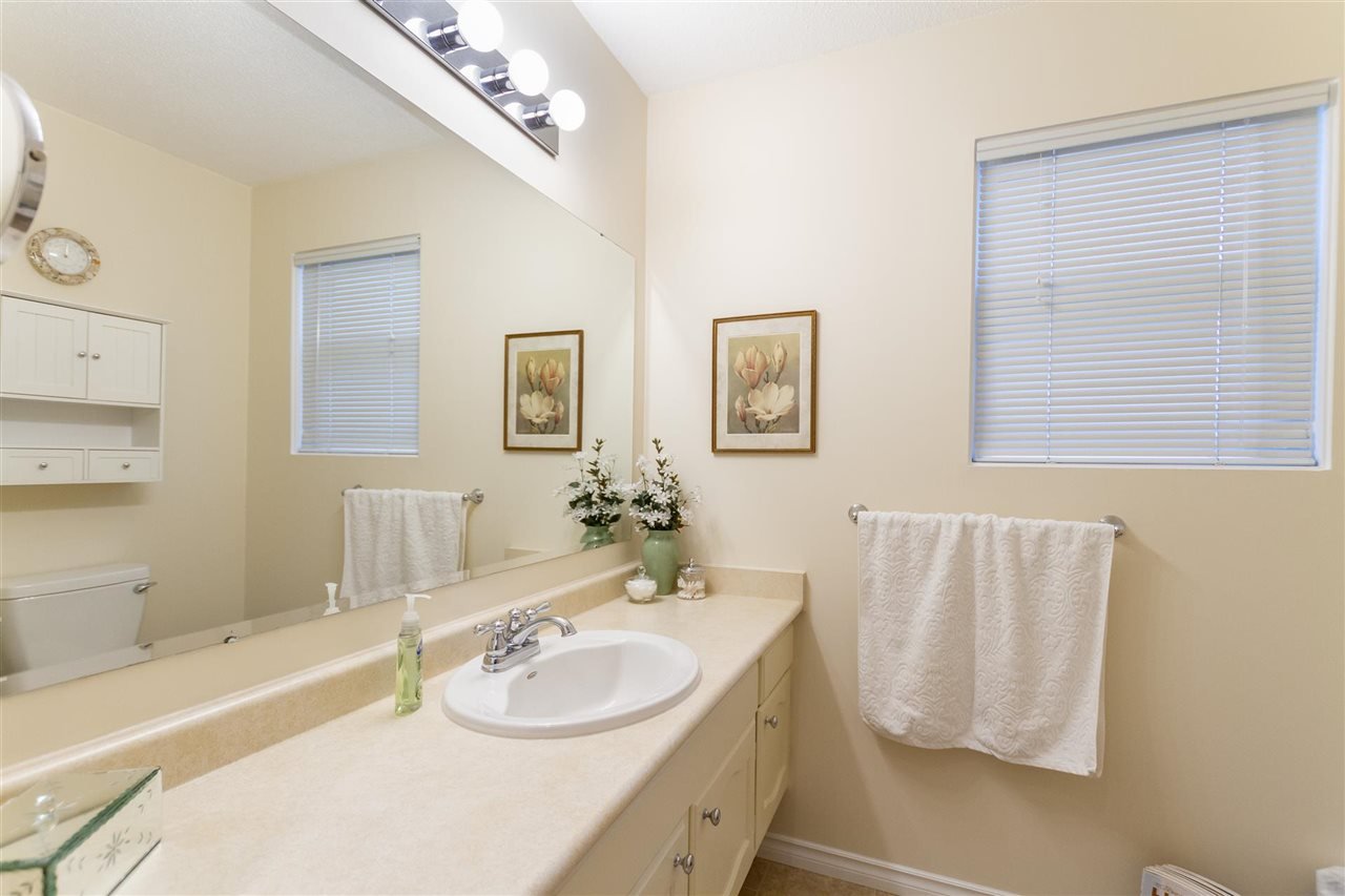 2947 Surf Cres