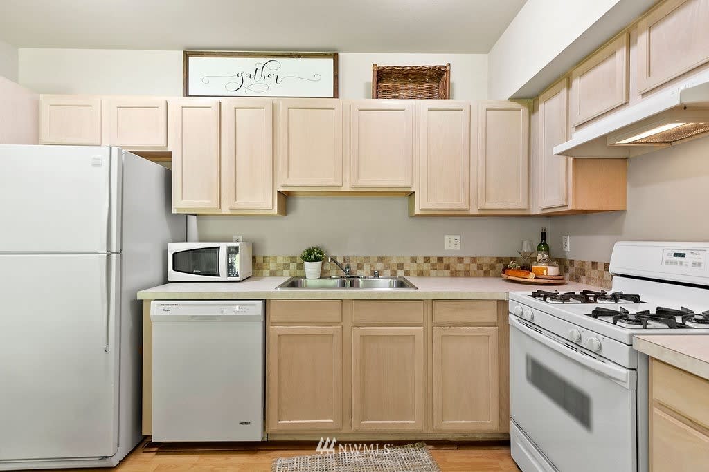 31900 104th Ave SE, #C104