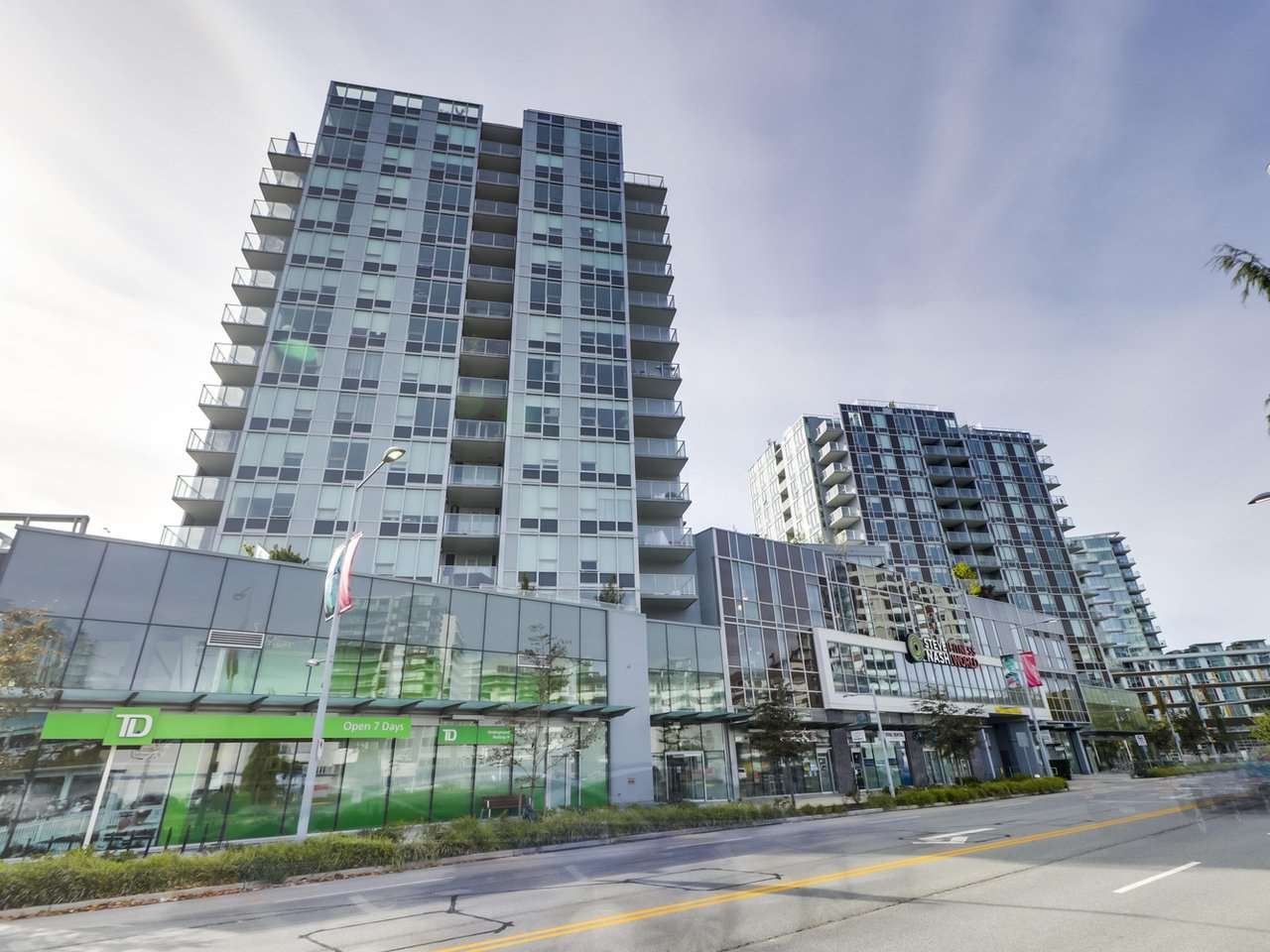 1111-7488 Lansdowne Rd