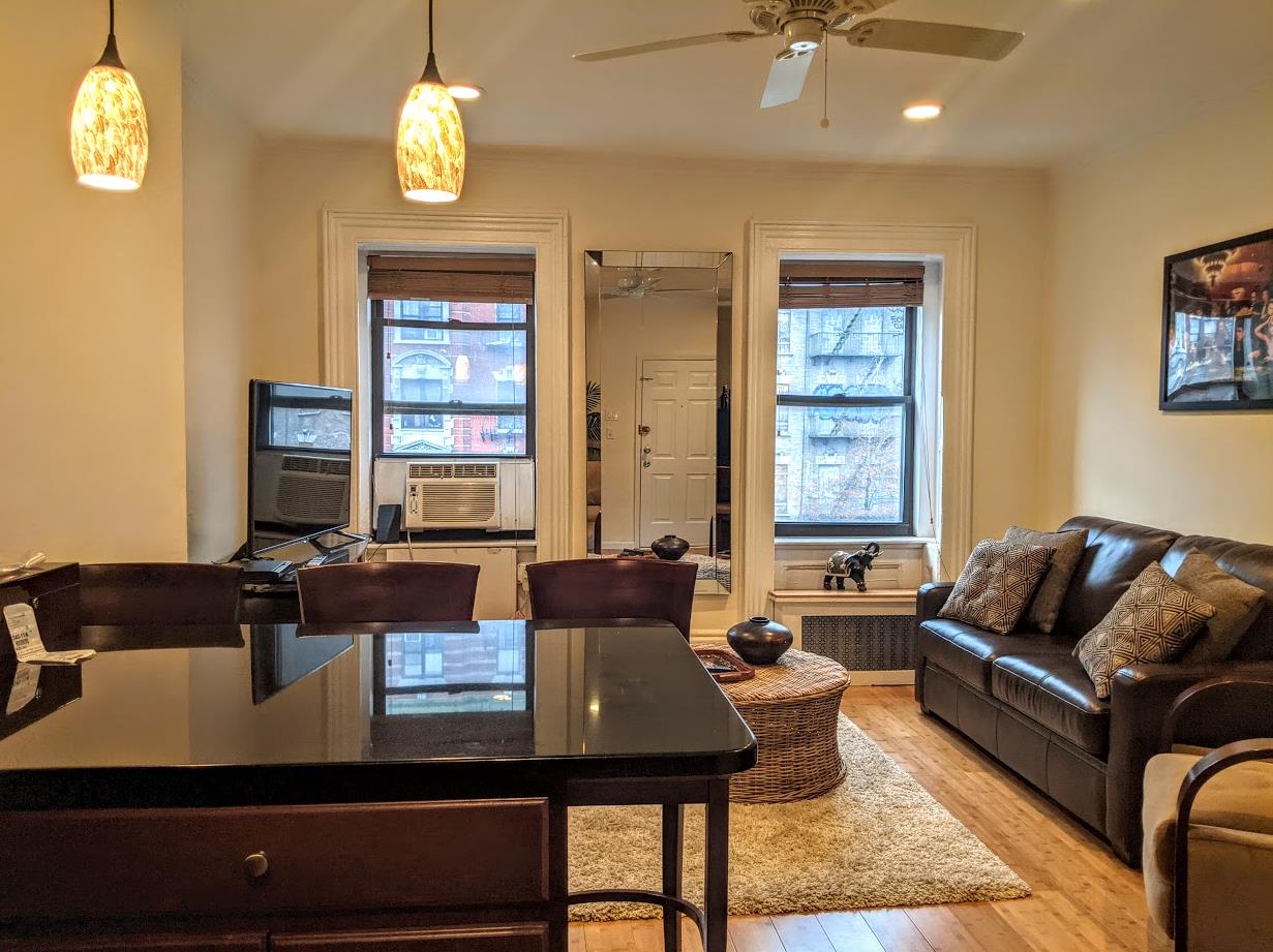 310 Pleasant Avenue, Apt 3