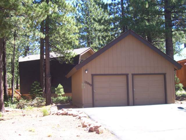 12869 Solvang Way