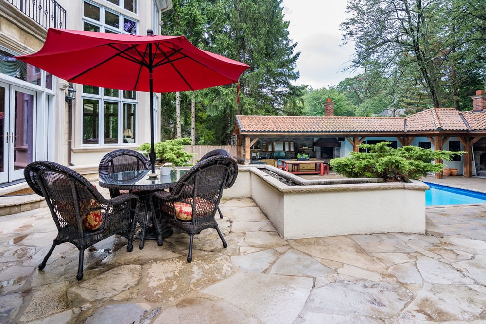 2122 Gordon Dr