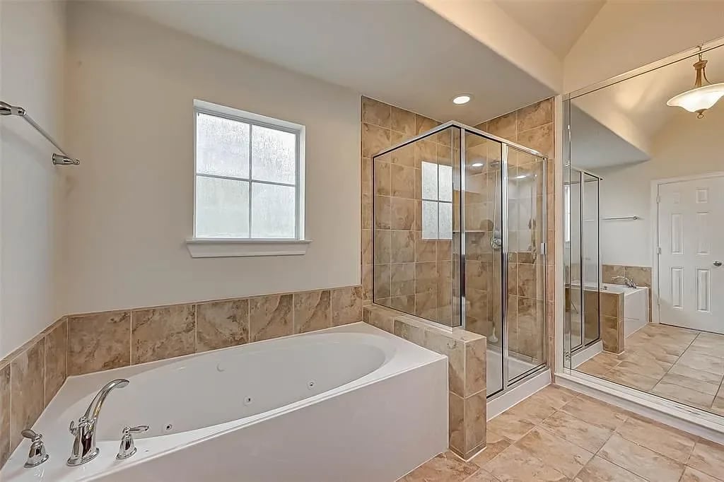 3216 Clearview Cir