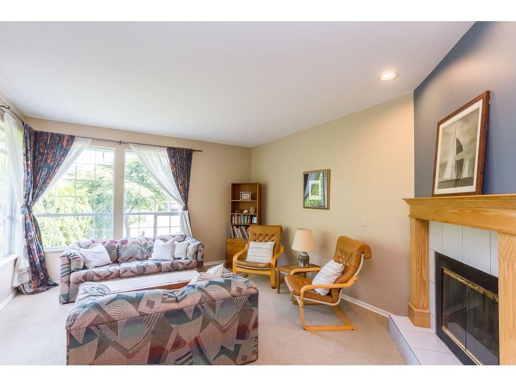 1307 Camellia Ct