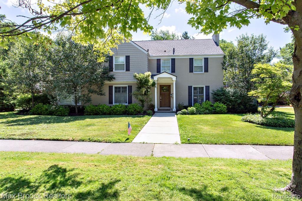 8049 Hendrie Blvd