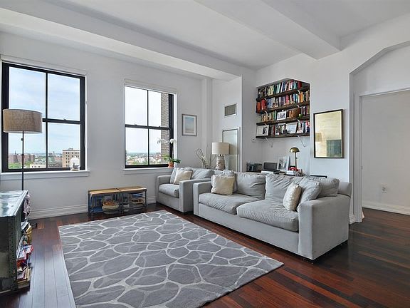 1 Hanson Pl Apt: 11L