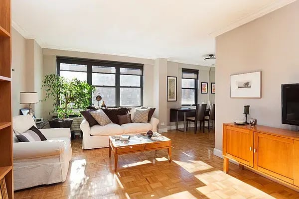 301 E 63rd Street Unit: 14C