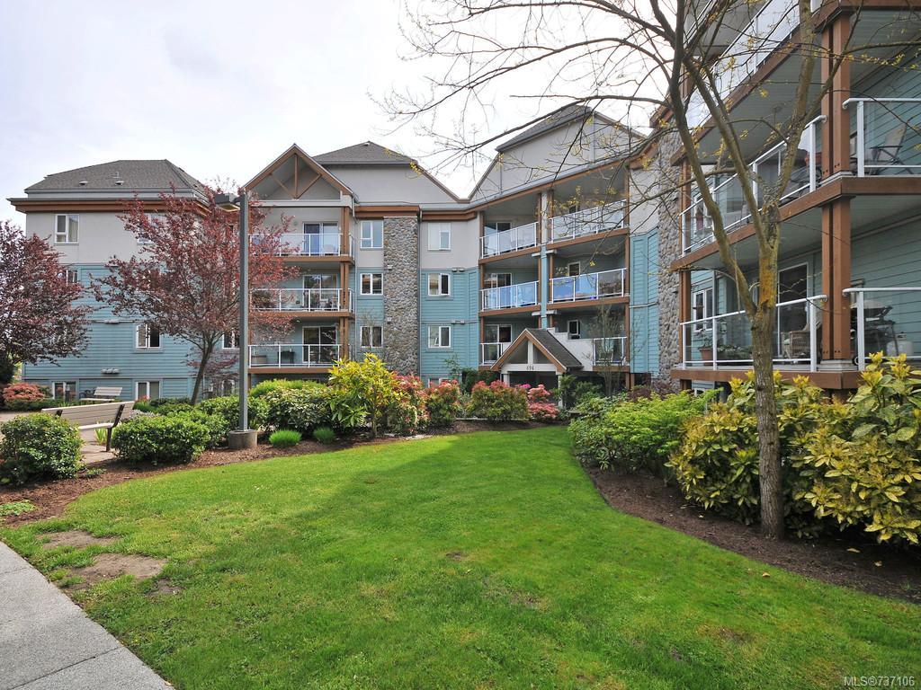 110-494 Marsett Pl, Saanich
