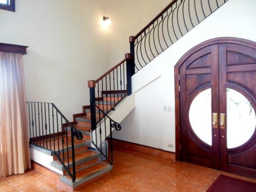 Riverfront Mountain Estate, Heredia