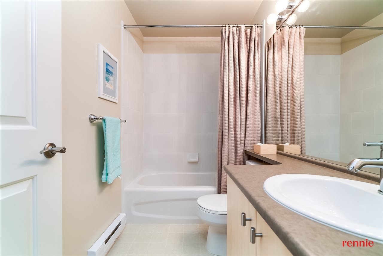 90-9229 University Cres