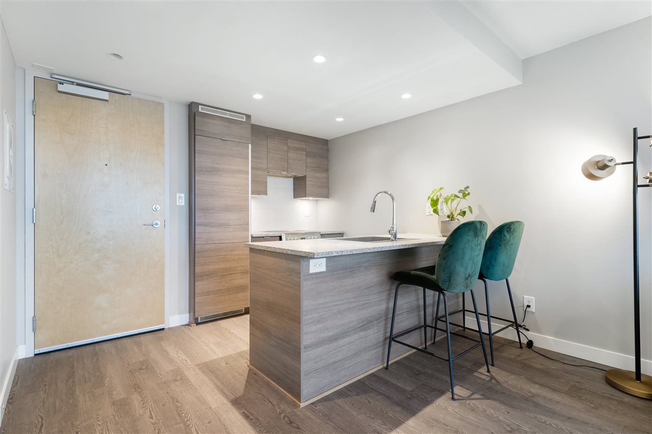 2704-489 Interurban Wy