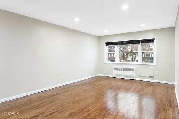 712 East 82nd Street Unit: 1