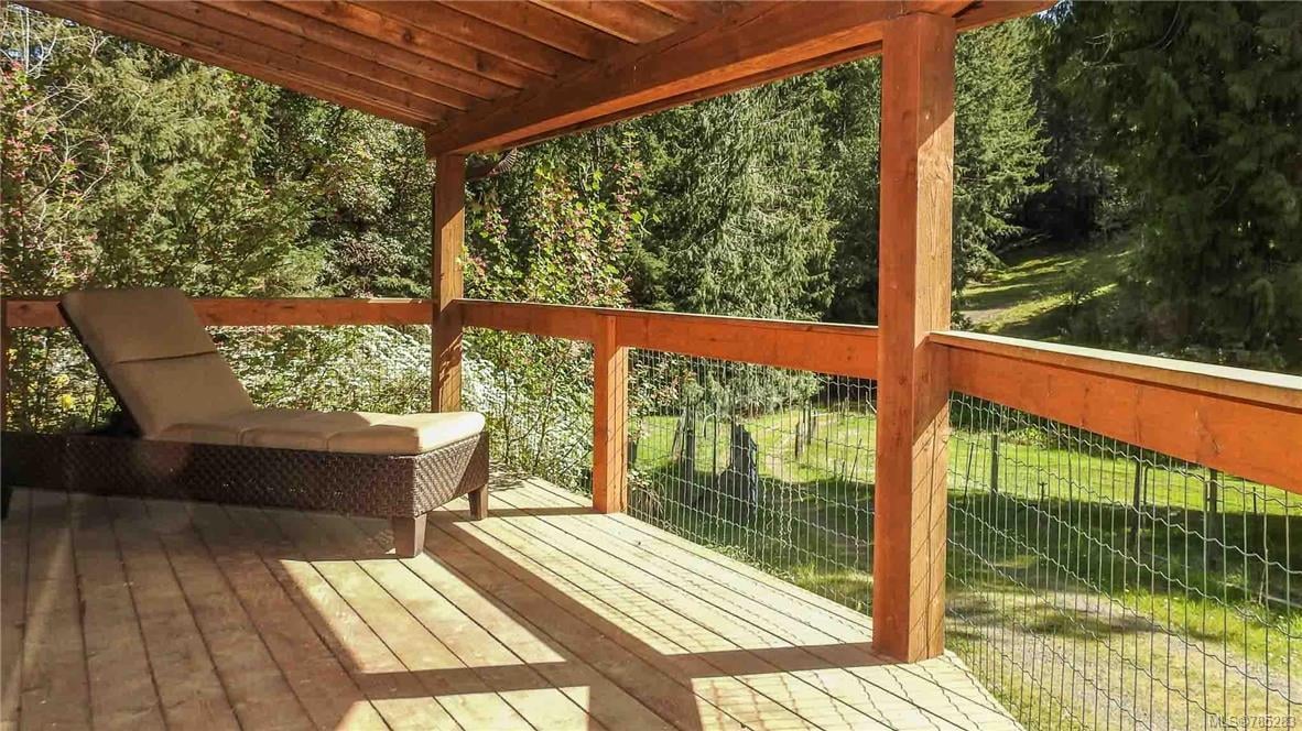 867 Finlayson Arm Rd, Highlands