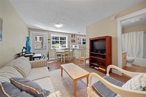 4529 Seawood Terr