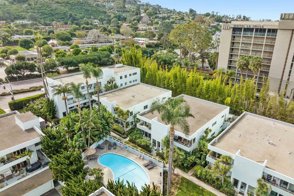 14-2354 Torrey Pines Rd, La Jolla