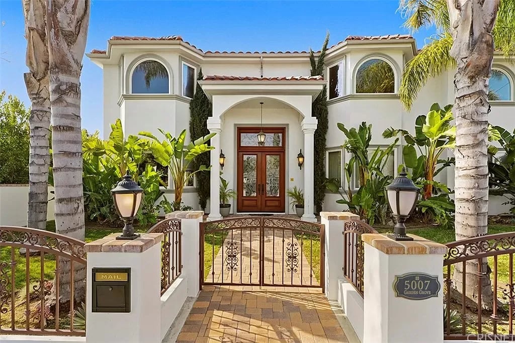 5007 Garden Grove Ave