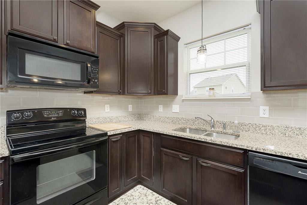 13672 VAN BUREN PL