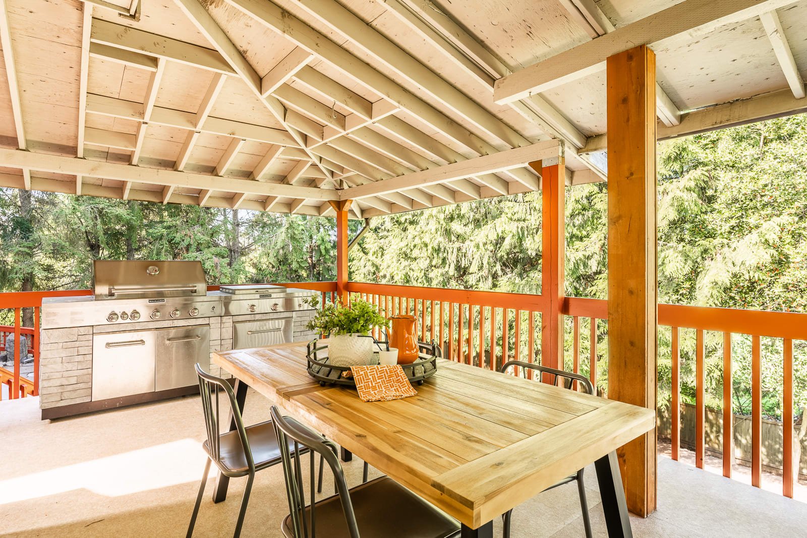 Spacious Duvall Residence