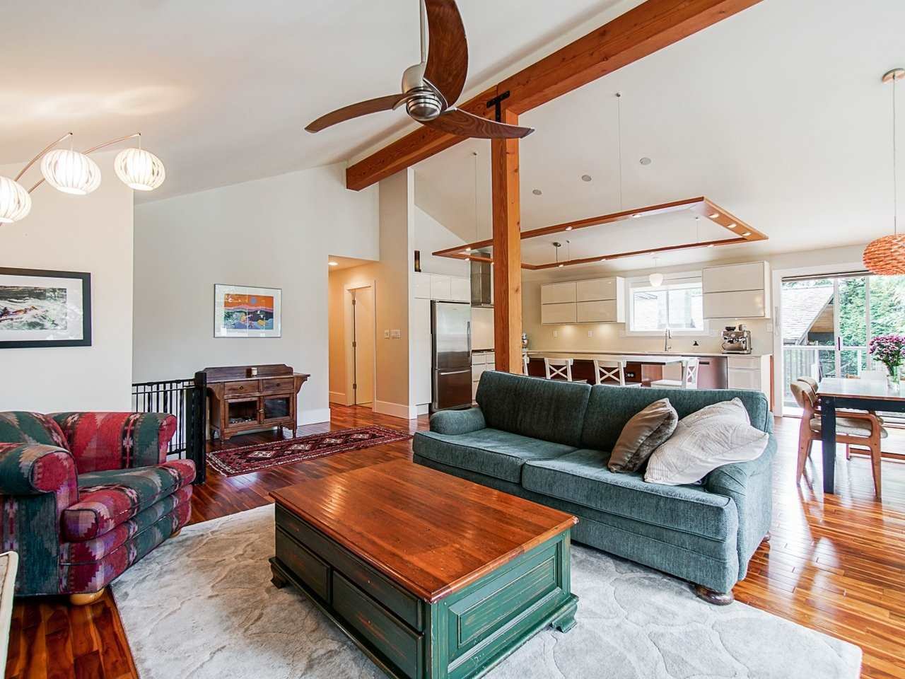 2612 Hardy Cres