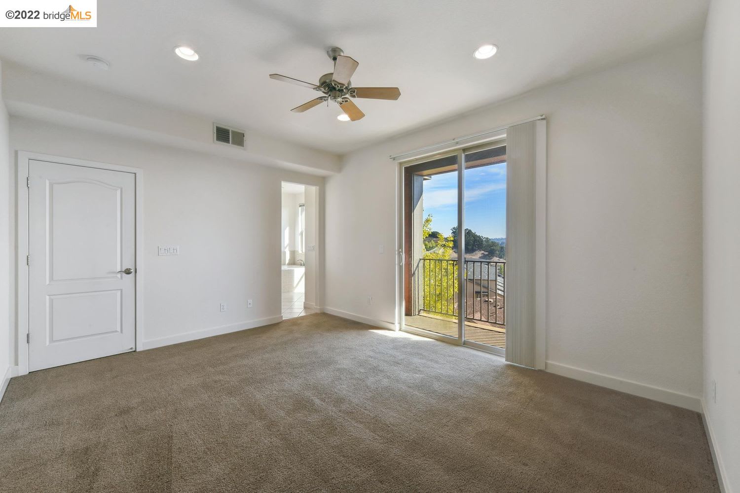 6415 Blue Rock Ct, Oakland, CA 94605