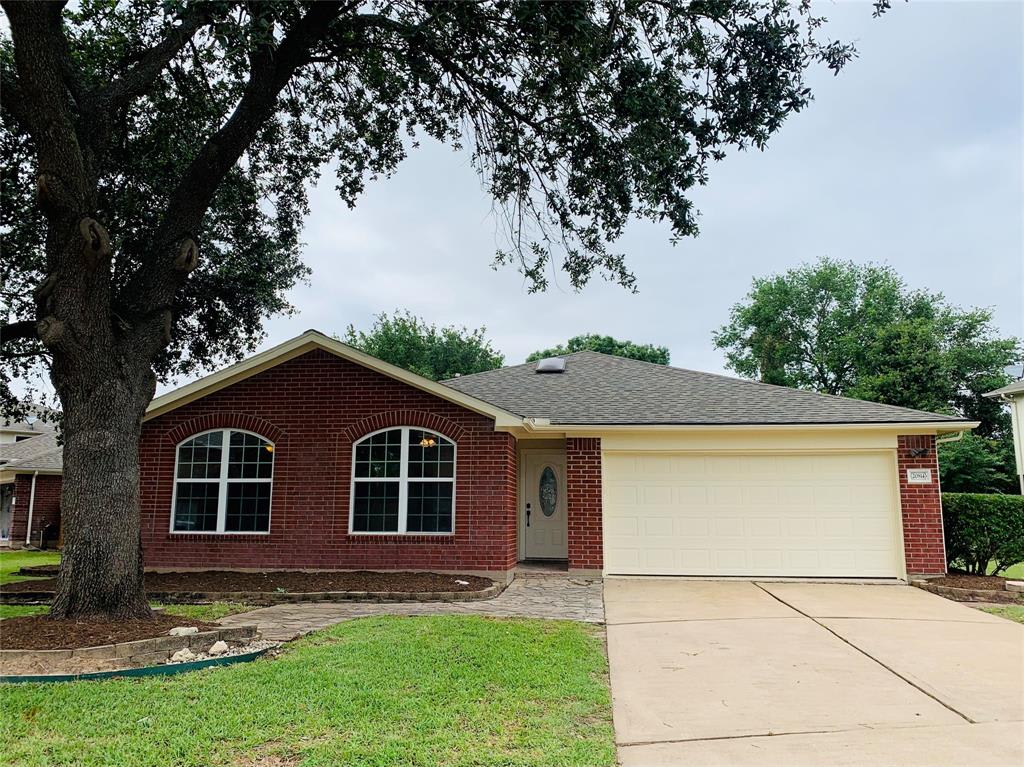 20814 Hickory Farm Dr