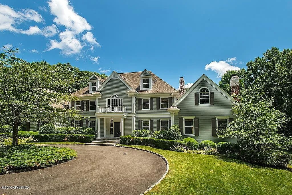 15 Mountain Laurel Dr