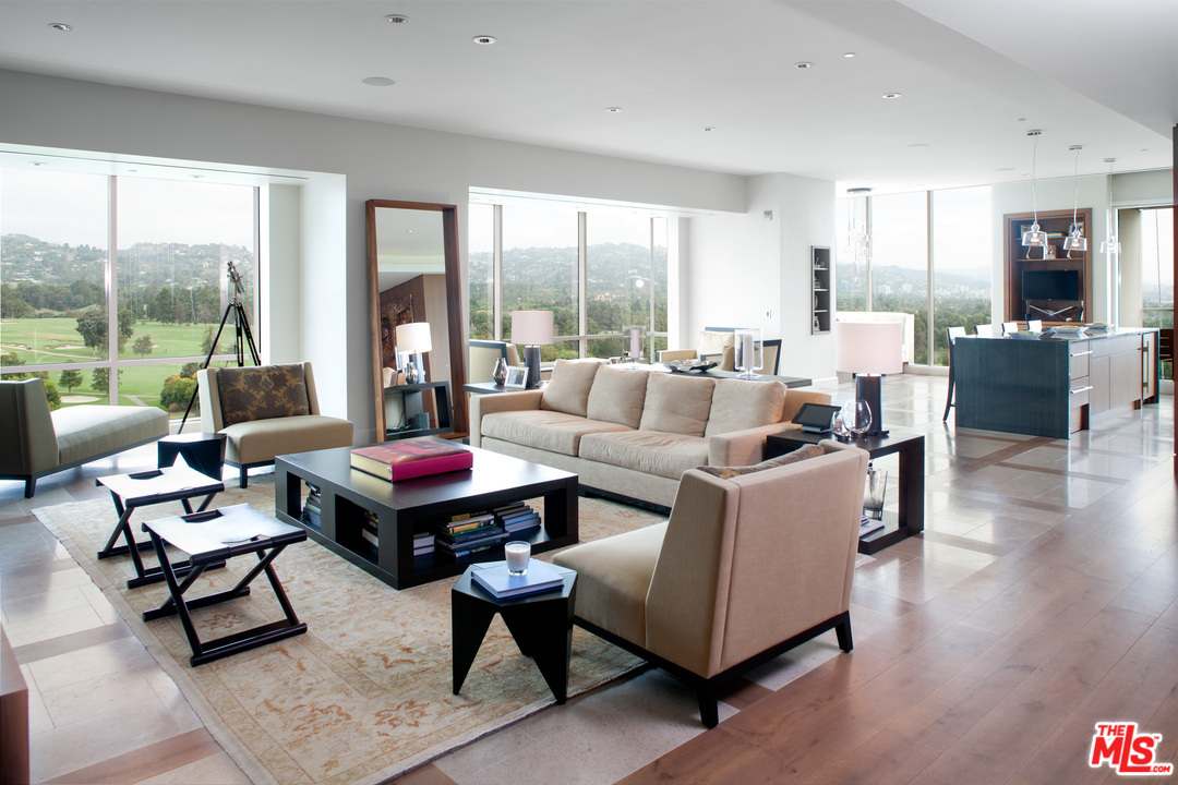 1200 Club View Dr, #14N