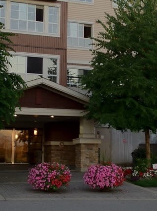 206-19677 Meadow Gardens Wy