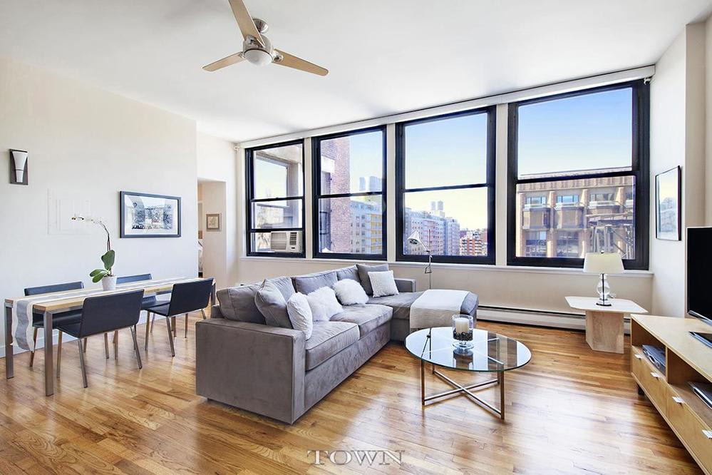 250 Mercer St Unit: D904