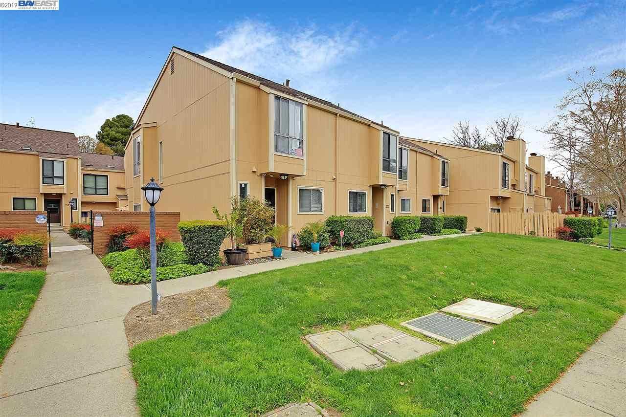 9005 Alcosta Blvd Unit 204