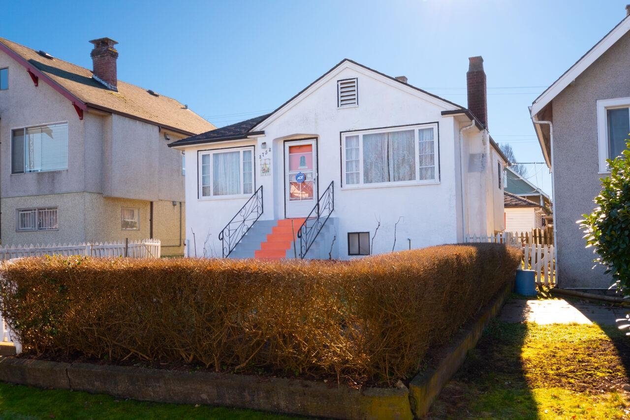 2752 Graveley Street, Vancouver