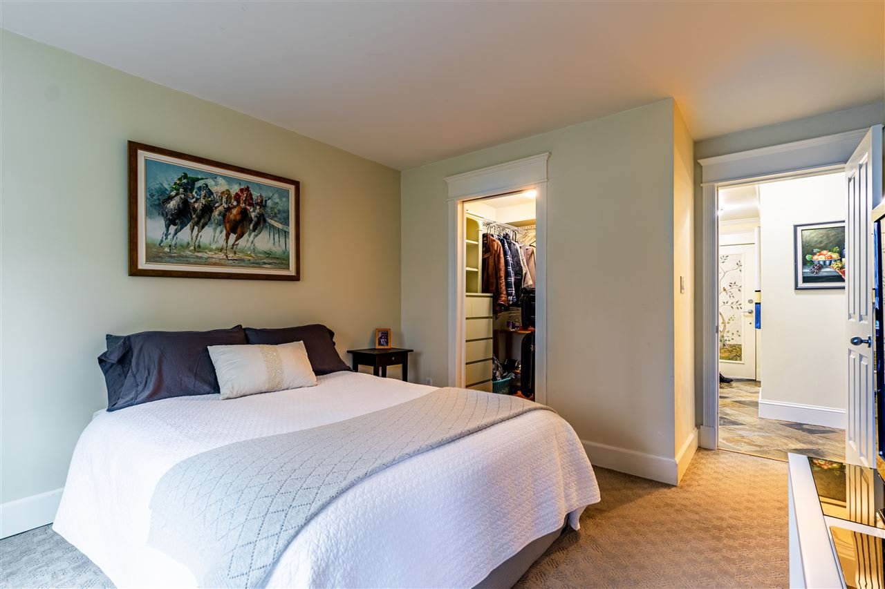206-1396 Burnaby St